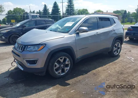 2019 Jeep Compass Limited 4X4 из США, поврежденный, VIN 3C4NJDCB6KT791082